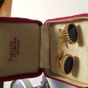 saks VERY Old lapis 14kt gold cufflinks